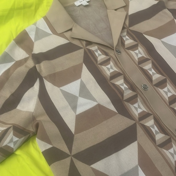 Awesome Aztec Reiss design Cuban shirts, size large button-down - Picture 4 of 5